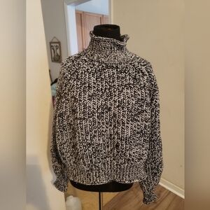 Women's Black and White Sweater